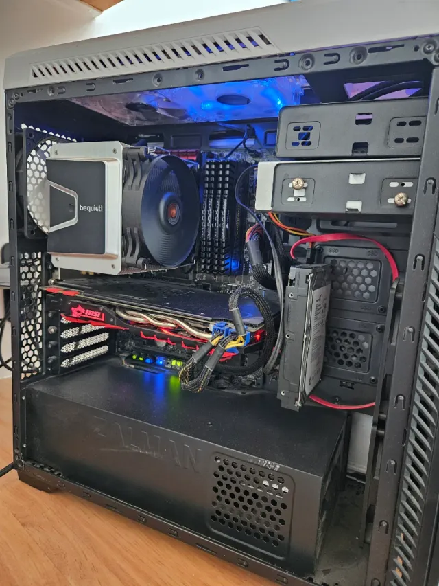 Torre Gaming i7, GTX 1070Ti 8G, Corsair 16GB, 2To+