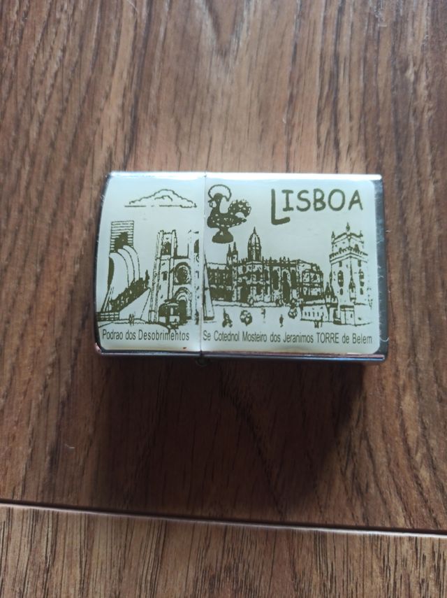 Mechero estilo Zippo Lisboa