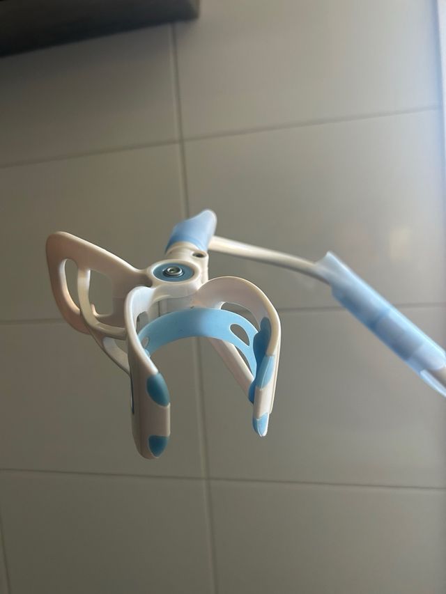 Soporte flexible para cámara vigila bebés