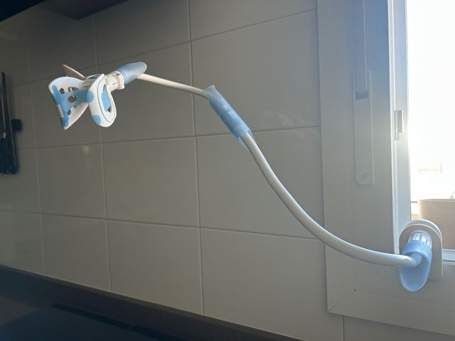 Soporte flexible para cámara vigila bebés