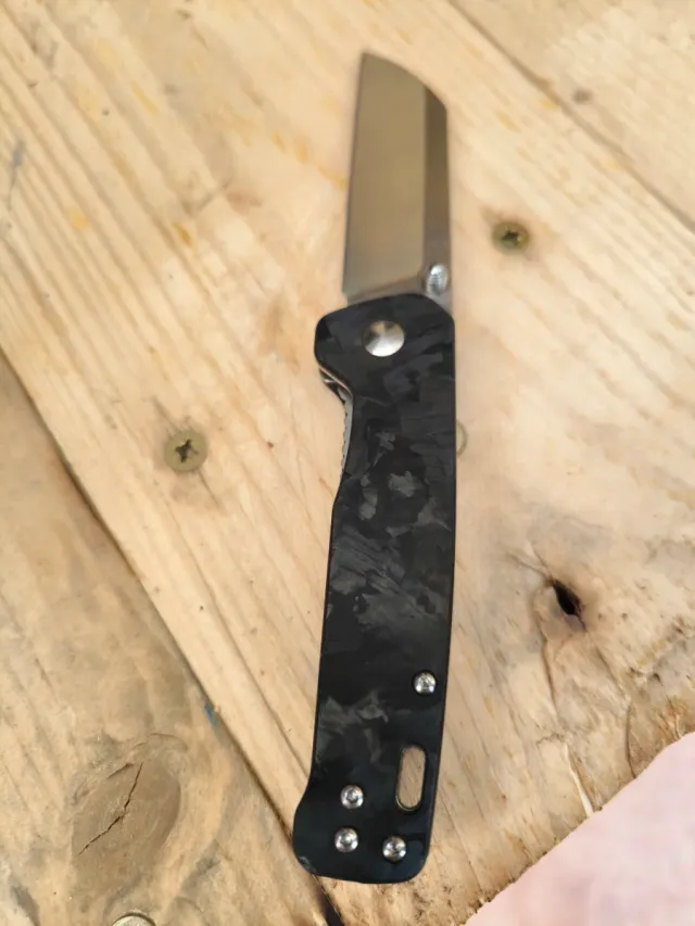 QSP Penguin Fibra de Carbono Forjado