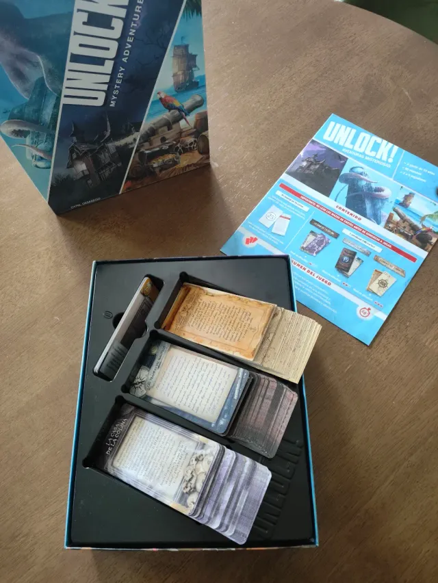 Unlock! Mystery Adventures Juego de Mesa