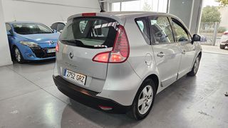 Renault Scenic 2010