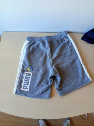 Pantalón niño corto Puma gris/blanco. Talla 11/12