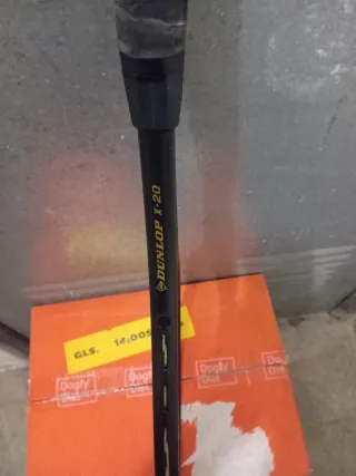 Raqueta de Tenis Dunlop X20