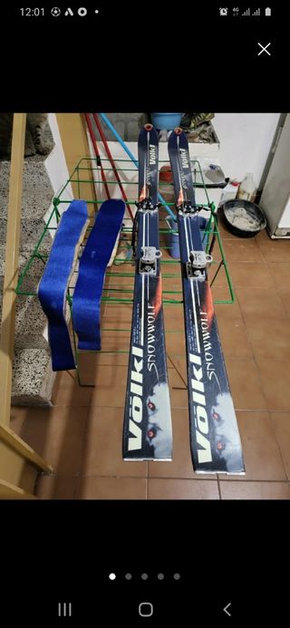 Esquís de travesía Volkl ligeros 163cm + pieles