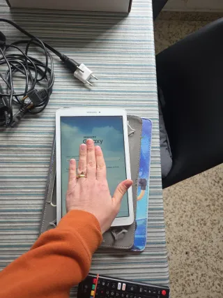 Samsung Galaxy Tablet  Tab E Blanca