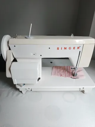 Máquina de Coser Singer 1263