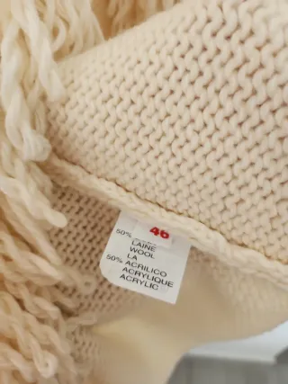 Chaqueta abrigo sobre camisa Genfins lana flecos