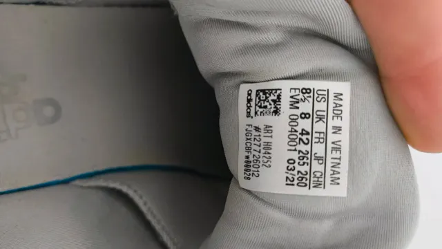 Adidas Ozelia Grigio