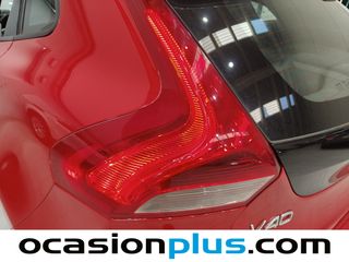 Volvo V40 Cross Country D2 Momentum 88 kW (120 CV)