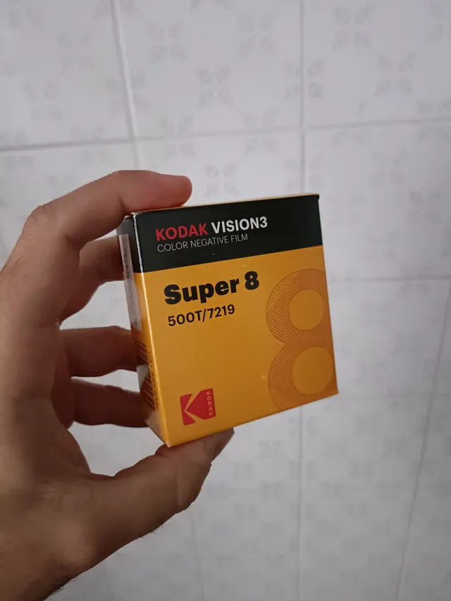 Rollo Kodak Super 8 VISION3 500T Color