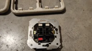 Interruptor Simon doble Marcos más premarcos