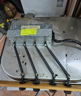 Placa vitro TEKA-THOR es manual no digital