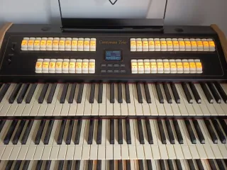 Órgano Viscount Cantorum Trio + Soporte + Pedal