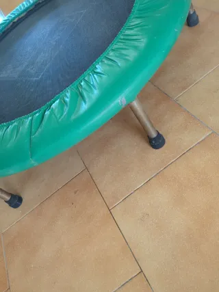 Trampolín, cama elástica.