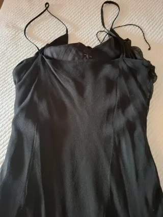 Vestido gasa negro con flor