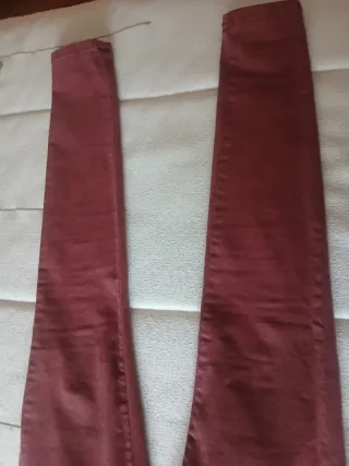 Pantalón vaquero mujer ONLY rojo talla S