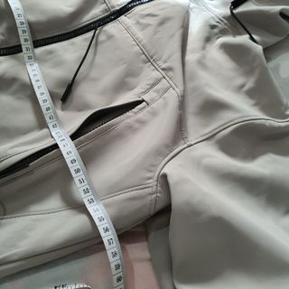 Chaqueta C.P. Company con Gafas