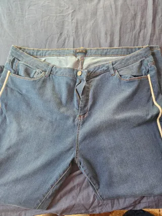 Pantalón vaquero elástico