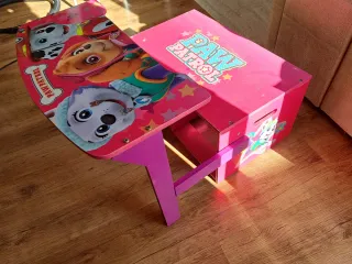 Escritorio y banco Patrulla Canina