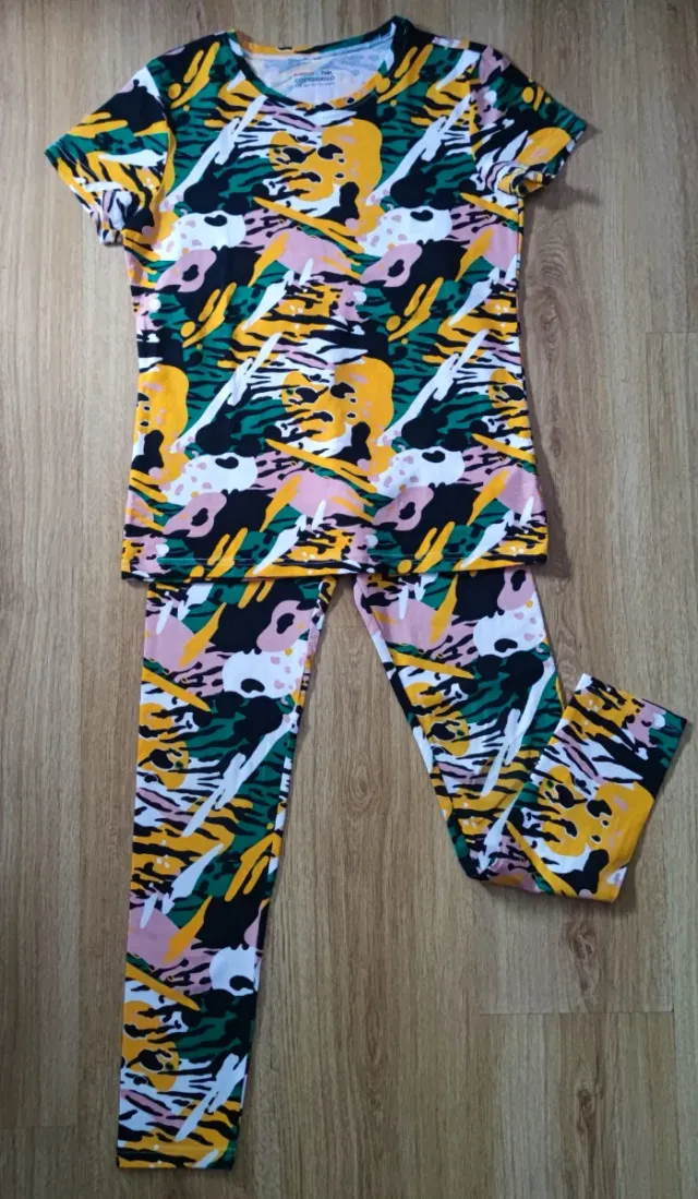 Conjunto niña camiseta y leggins talla 158