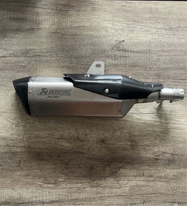 Escape Slip On Honda X-ADV 750 y Forza 750