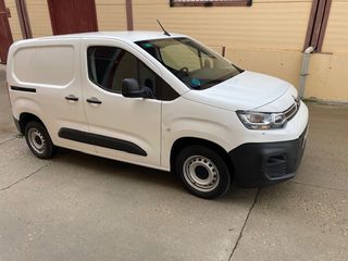 Citroen Berlingo Talla M 100cv
