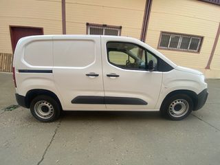Citroen Berlingo Talla M 100cv