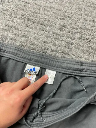 ¡¡OFERTA!! Talla M Pantalón Adidas Vintage Gris