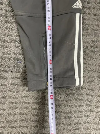 ¡¡OFERTA!! Talla M Pantalón Adidas Vintage Gris
