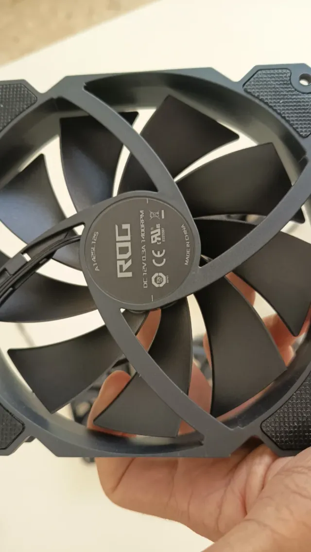 Pack 4 Ventiladores ASUS ROG Strix 120mm (4 unida