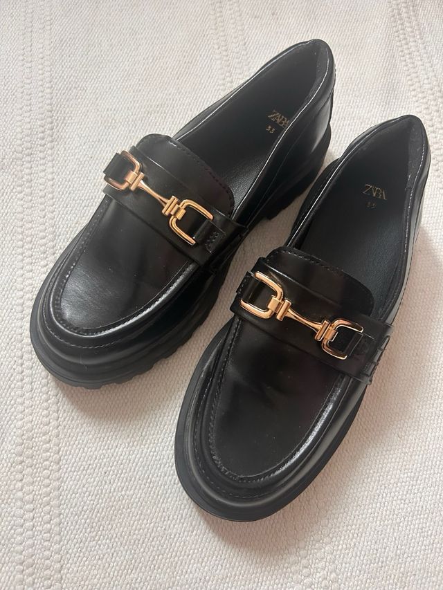 Zapatos negros Zara niña talla 33 impecable estado