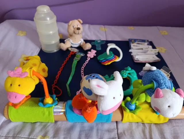 Set per neonati: dosatore, sonagli e altro