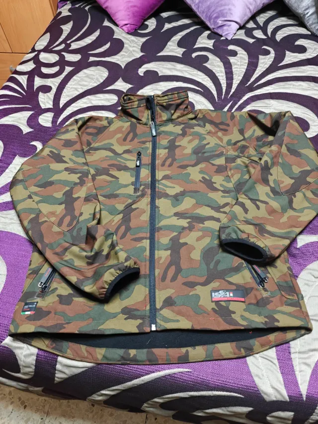 Chaqueta Softshell Militar Camuflaje