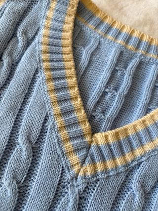 Chaleco Zara azul y amarillo