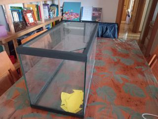 Acuario/Terrario 40 litros Buen Estado