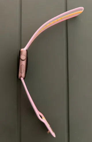 Apple Watch Serie 3 con correa multicolor