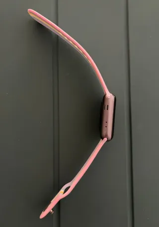 Apple Watch Serie 3 con correa multicolor