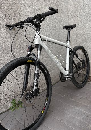 Bicicleta montaña Giant XTC Hybrid 1.0