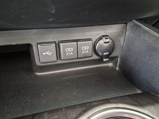 TOYOTA HIGHLANDER LUXURY P.ESPECIAL