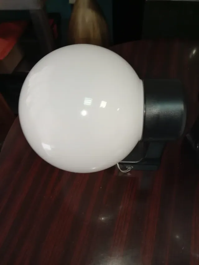 Pareja Lámparas Apliques Bola Blanca