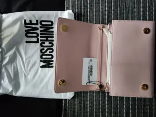 Borsa Love Moschino rosa con borchie oro