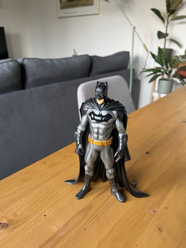Figura de Batman de gran calidad