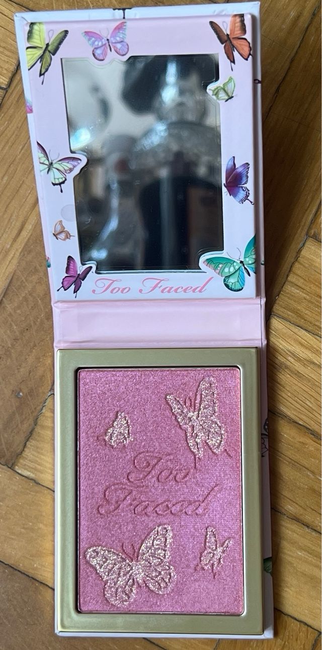 Too Faced Too Femme Blush Nuevo