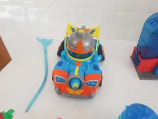Superzings - Vehículos y Figuras