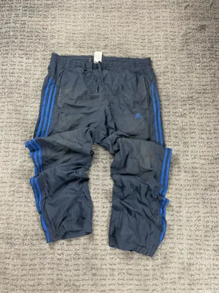 ¡¡OFERTA!! Talla M Pantalón Adidas Impermeable