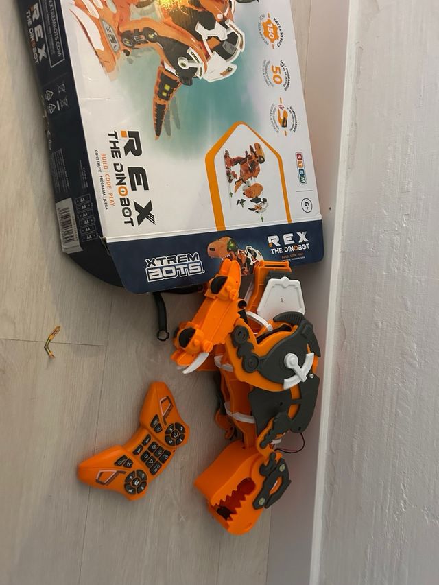 XTREM BOTS Rex The Dinobot Robot Juguete