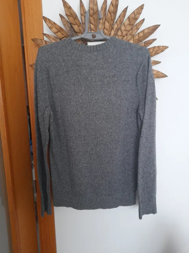 Jersey Hollister Gris Talla 14 Años