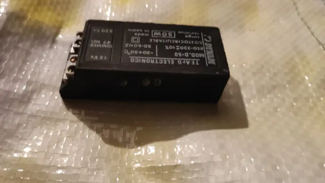 Transformador DYNAM MOD.D-60 50W